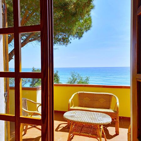 Villa Papiyon - Accesso Privato Alla Spiaggia Cala Liberotto Εξωτερικό φωτογραφία