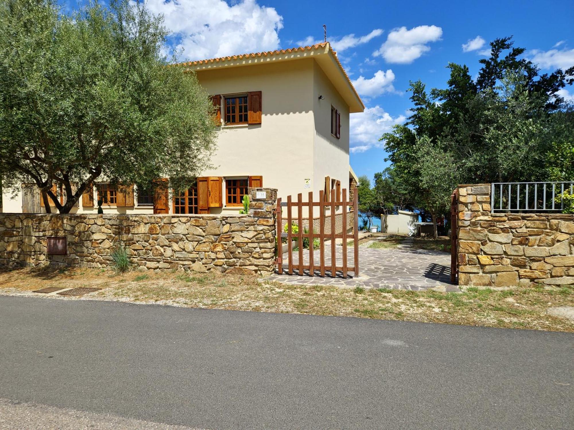 Villa Papiyon - Accesso Privato Alla Spiaggia Cala Liberotto Εξωτερικό φωτογραφία